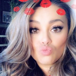 Meet your Posher, Jaclyn